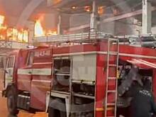 Крупный пожар в автосервисе в Сочи попал на видео