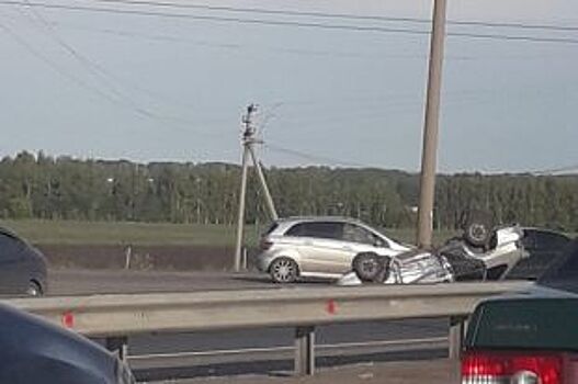 Под Ульяновском столкнулись два ВАЗа: два человека госпитализированы