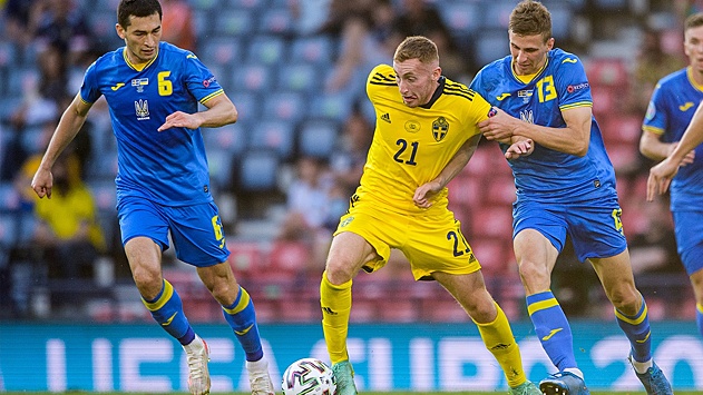 Украина вырвала победу у Швеции в 1/8 финала Евро-2020
