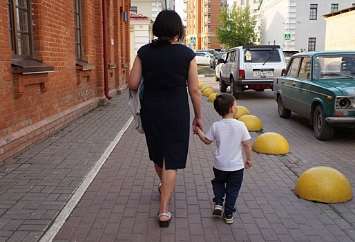 После ряда резонансных преступлений с детьми в Омской области проверят работу комиссий по делам ...