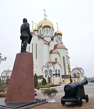 Памятник адмиралу Ушакову восстановлен в Волгодонске