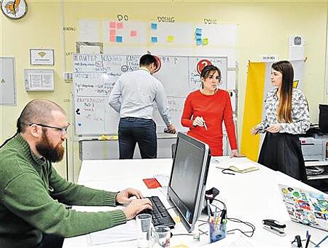 В Самаре и Тольятти предприниматели поделились историями своего успеха со студентами