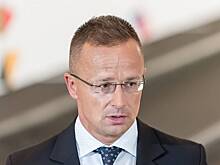 Глава МИД Венгрии высмеял критику ЕС из-за проекта рабочих виз для россиян