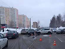 В Верхнекамском районе столкнулись «КамАЗ» и «Шевроле Нива»: пострадали два человека