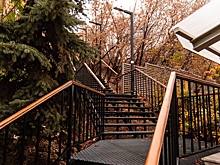 В Аметьево появилась красивая лестница к проспекту Универсиады