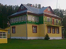 Племянник Людмилы Зыкиной решил избавиться от ее усадьбы из-за одиночества