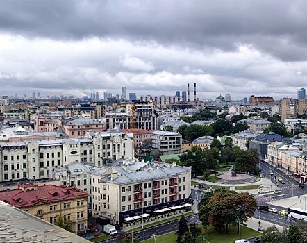 Вторичный рынок недвижимости ждет неизбежное падение цен. Или не ждет?