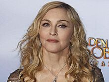 Певица Мадонна напугала фанатов восковым лицом на церемонии «Грэмми»