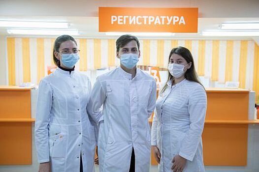 Более 1,3 тысячи соцработников на дому выйдут на обслуживание граждан пожилого возраста и инвалидов в новогодние праздники