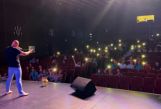 Нижегородский певец Олег Пикунов передал 120 тысяч рублей для участников СВО