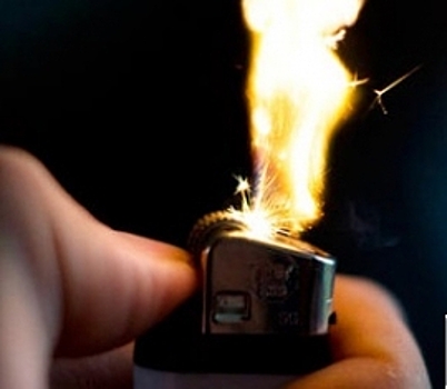 Дагестанец попытался сжечь себя перед зданием УФСБ