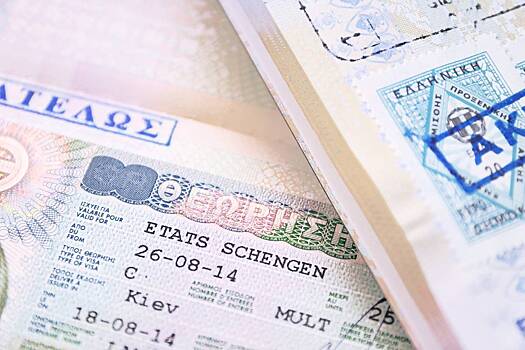 Пять стран заблокировали предложение ЕС об ограничении выдачи виз россиянам