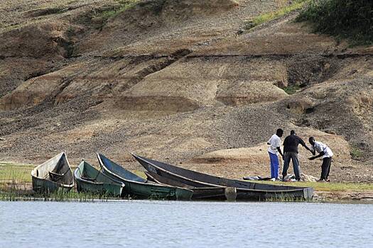 Глобальная проблема превратила речные воды в яд