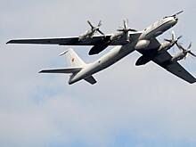РФ объяснила инцидент с Ту-142