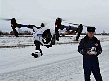 В Омской области ГИБДД запустило над трассой дрон