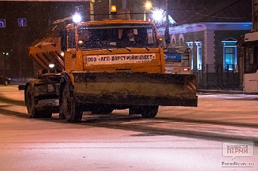 Снежный затор: в Перми количество выпавшего снега превысило норму в 7 раз