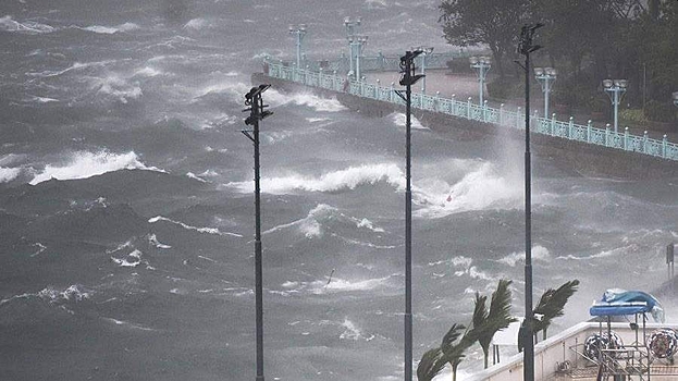 Два человека погибли на Филиппинах из-за супертайфуна "Фунг-Вонг"