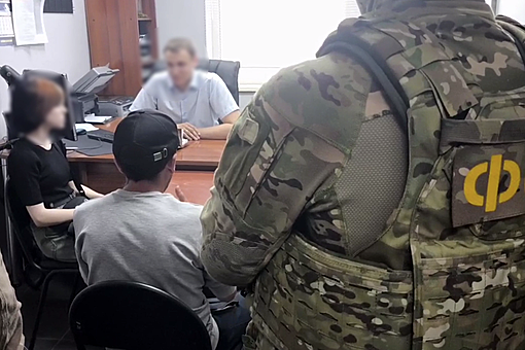 В Хакасии девушку, склонявшую детей к нападениям в школах, отправили на лечение