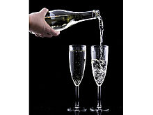 Во время мундиаля-2018 российское шампанское «задавят» иностранные аналоги