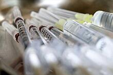 Инфекционист Агафонов считает безопасной смену вакцины при повторной прививке от коронавируса