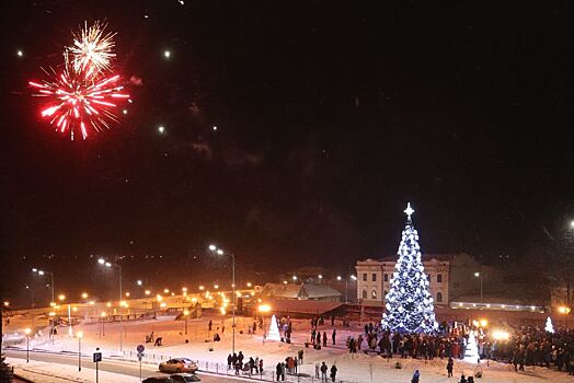Стало известно, когда в Сарапуле состоится открытие новогодней ёлки