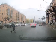 Рязанцы опознали в перебегавшем Первомайский проспект подростке серийного нарушителя