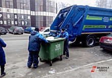 Водителей в Челябинске стали штрафовать за помехи мусоровозам
