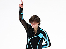 Игнатов рассказал, что перед чемпионатом России снова поменял коньки