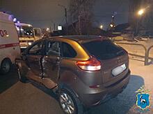 В Тольятти автомобилистка врезалась в автобус