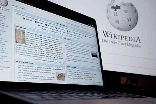 Роскомнадзор потребовал удалить фейки о спецоперации в «Википедии»