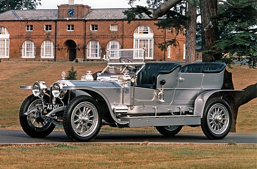 112-летний Rolls-Royce продали за 5 миллиардов рублей