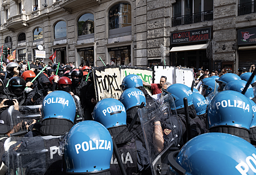 В Риме люди массово вышли на протест