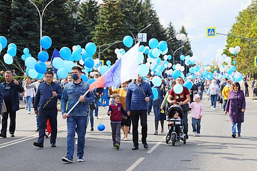 Зареченцы празднуют День города