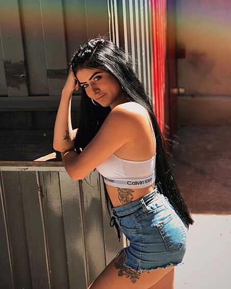 Она осветила это событие в Instagram, и неизвестные вызвали полицию.