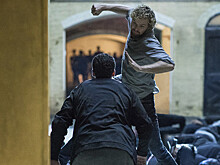 Железный кулак громит стены и противников в трейлере второго сезона