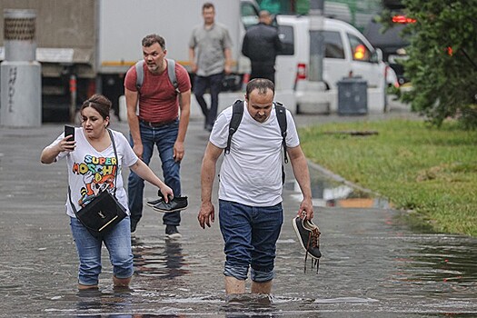«Жёлтый» уровень опасности из-за грозы объявлен в Москве