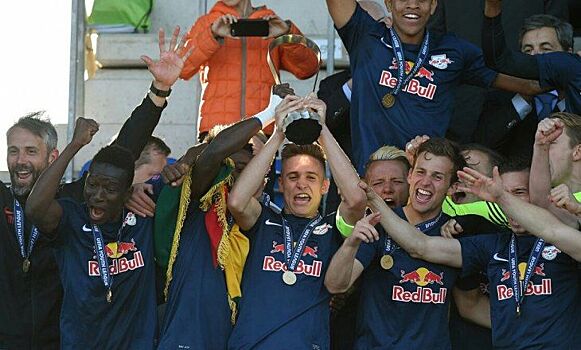 Австрийский "Зальцбург" выиграл юношескую Лигу УЕФА