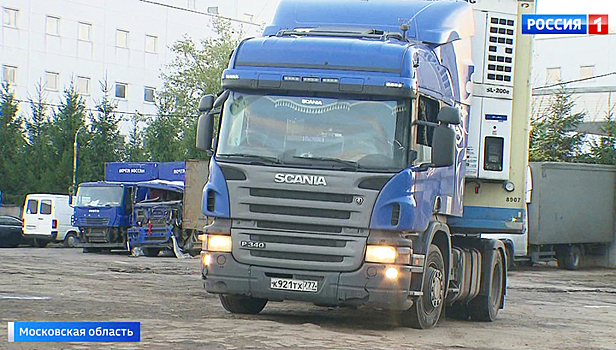 Десятки тысяч водителей фур лишились дневных пропусков на въезд в Москву