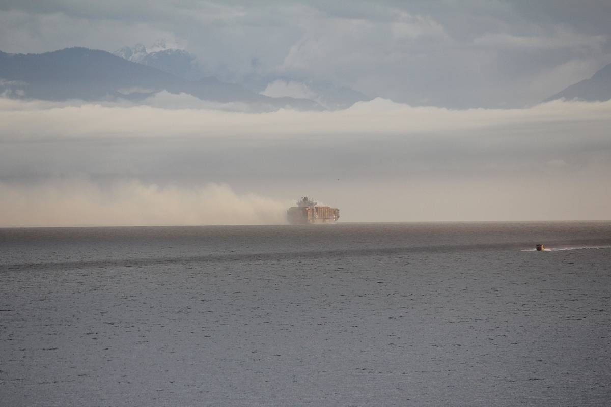 В Кремле прокомментировали нападение Израиля на корабли с якобы российским вооружением на Каспии