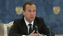 Партию и правительство Медведева обвинят в псевдолиберализме