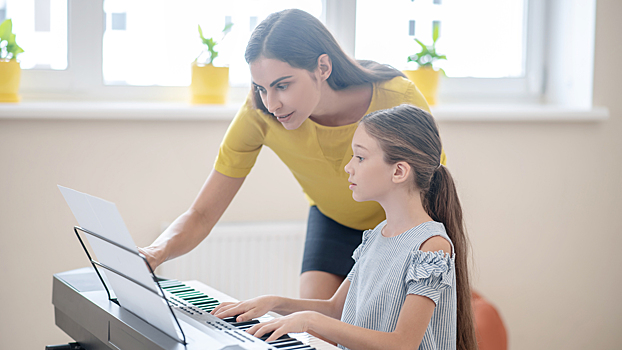 Музыкальная школа или частник: где и как лучше обучаться музыке