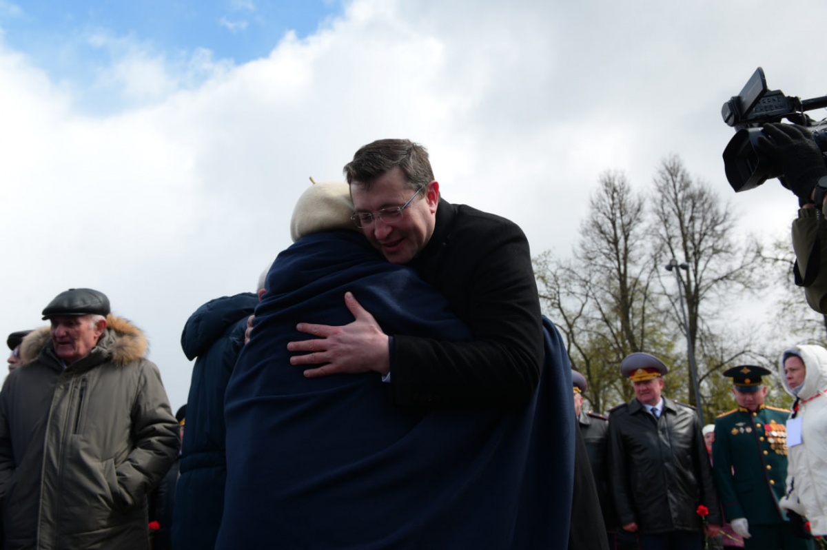 Губернатор Никитин встретился с нижегородскими ветеранами в День Победы