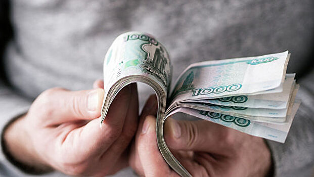 Россиянка печатала фальшивые деньги на принтере