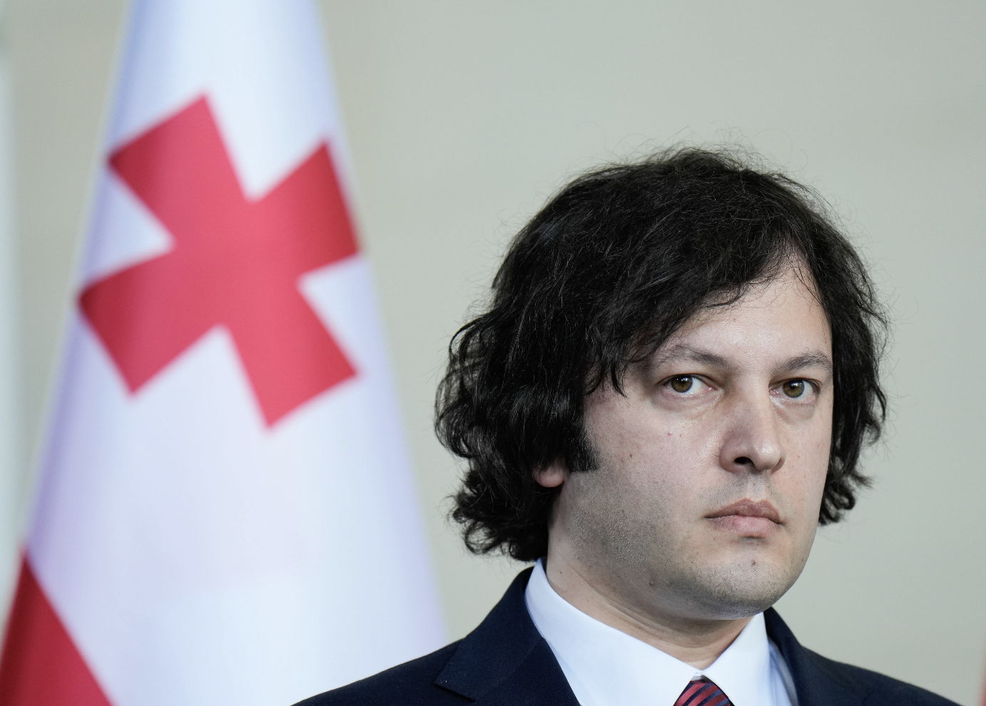 Кобахидзе заявил, что оппозиция не помешает работе нового парламента