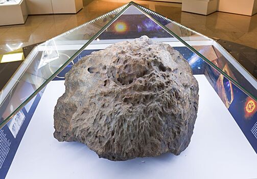Челябинский метеорит может хранить "жесткий диск" с историей о Солнечной системе