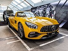 Mercedes-AMG GT C Roadster в цвете AMG solarbeam – яркий представитель философии DrivingPerformance в АВИЛОН Воздвиженка