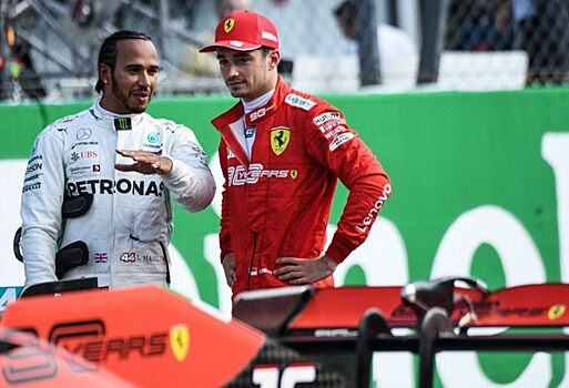Льюис Хэмилтон не понимает, почему Mercedes проиграла Ferrari