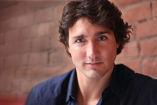 СТV: канадские активисты пытаются наказать Трюдо из-за харассмента