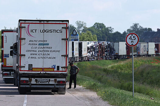 В Литве вновь пригрозили приостановить транзит в Калининград
