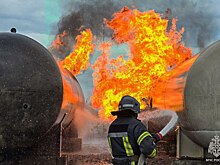 В ДНР сотрудники МЧС потушили пожар на газонакопительной станции